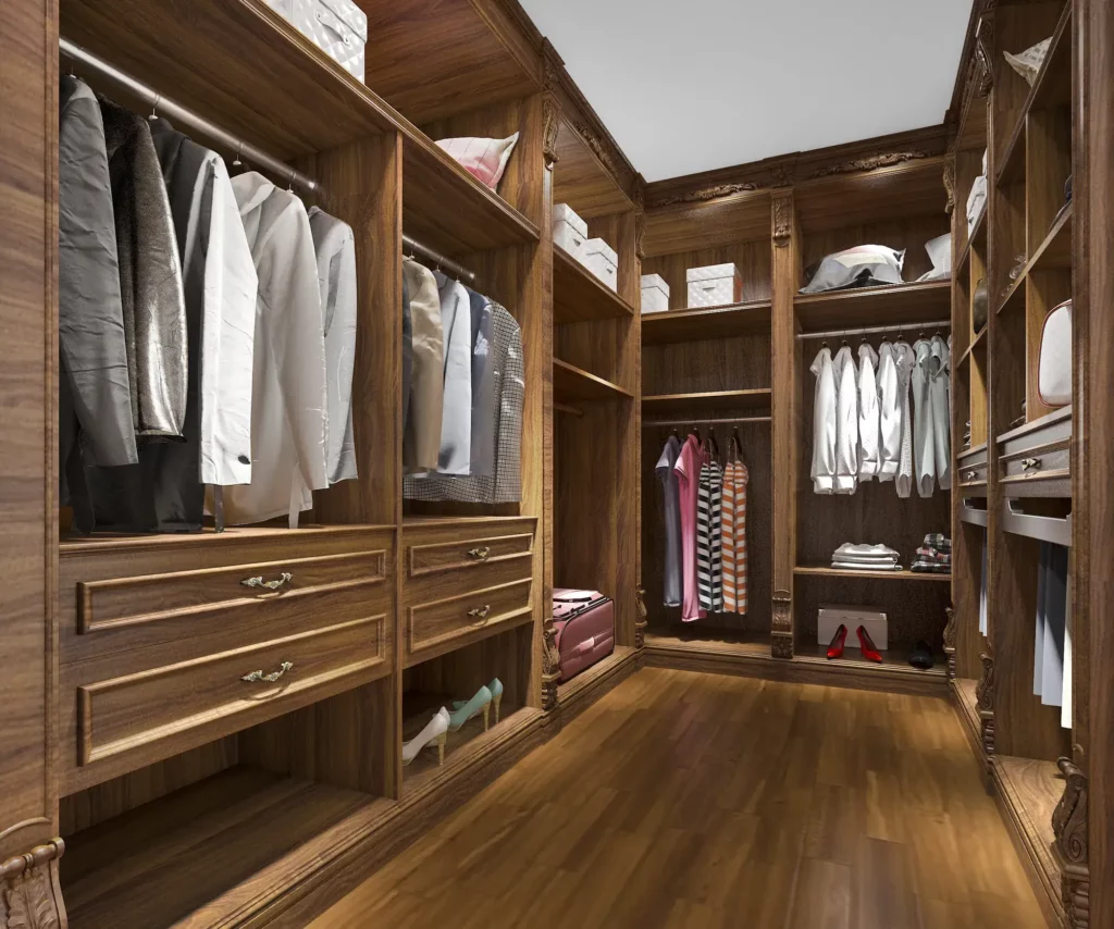 Dressing sur mesure en bois avec penderies et rangements